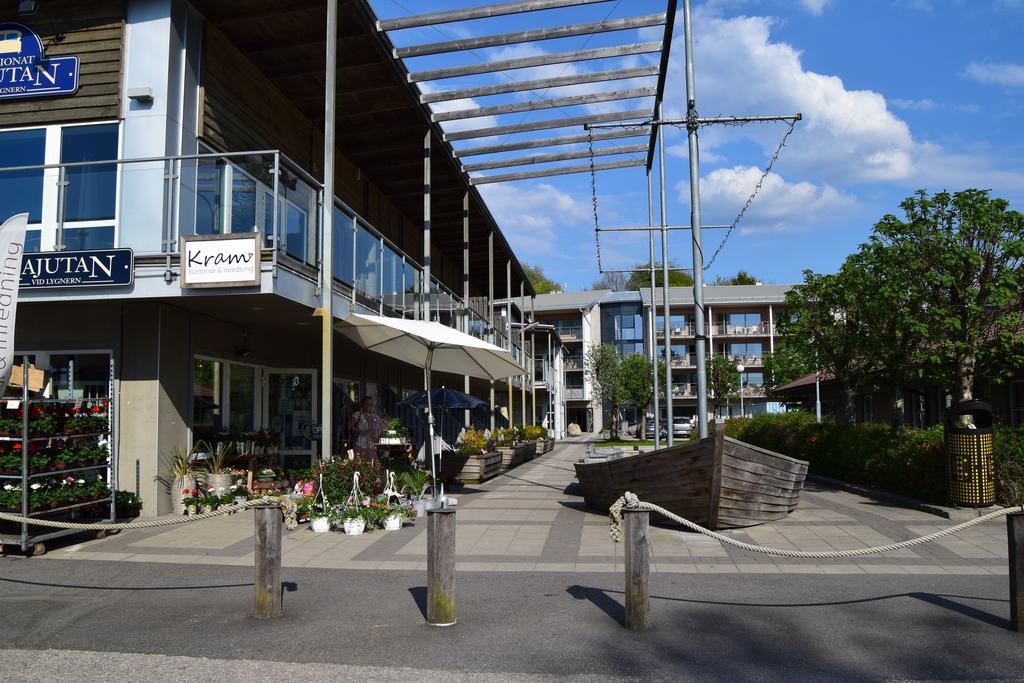 Hotel Lygnerns Pensionat Och Konferens Sätila Exterior foto